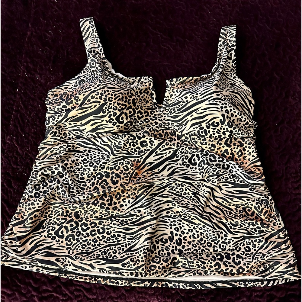 LYSA 2-Piece Bathing Suit
